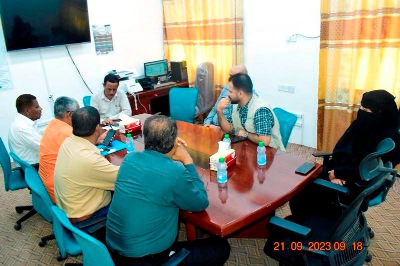 مناقشة الاجراءات لإنجاح حملة التحصين ضد مرض الحصبة بوادي حضرموت
