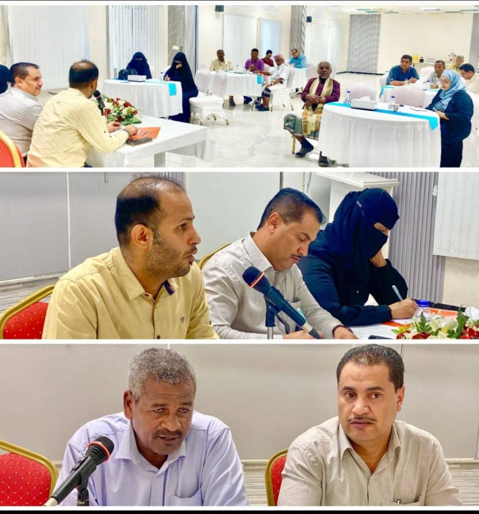 الاطلاع على تقارير فرع صندوق صيانة الطرق ومكتب وزارة الزراعة بساحل حضرموت