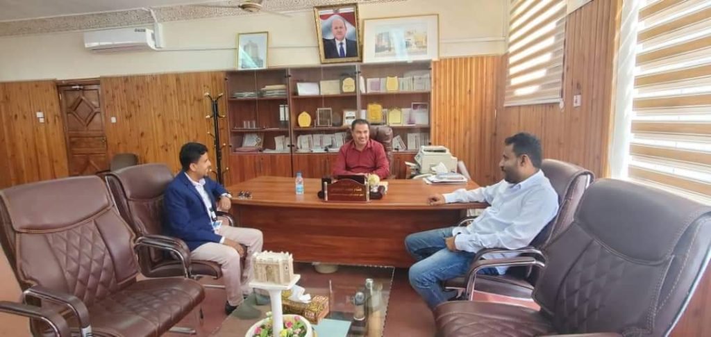 الوكيل السعيدي يطلع على مشروع توزيع المساعدات الغذائية المنقذة للحياة الممول من مركز الملك سلمان للإغاثة*