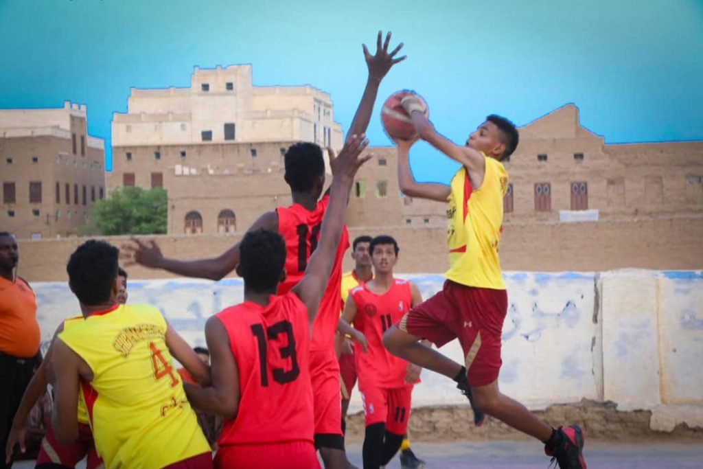 شبام حضرموت يتوج بطلاً لدوري لكرة السلة للفقيد صوابان