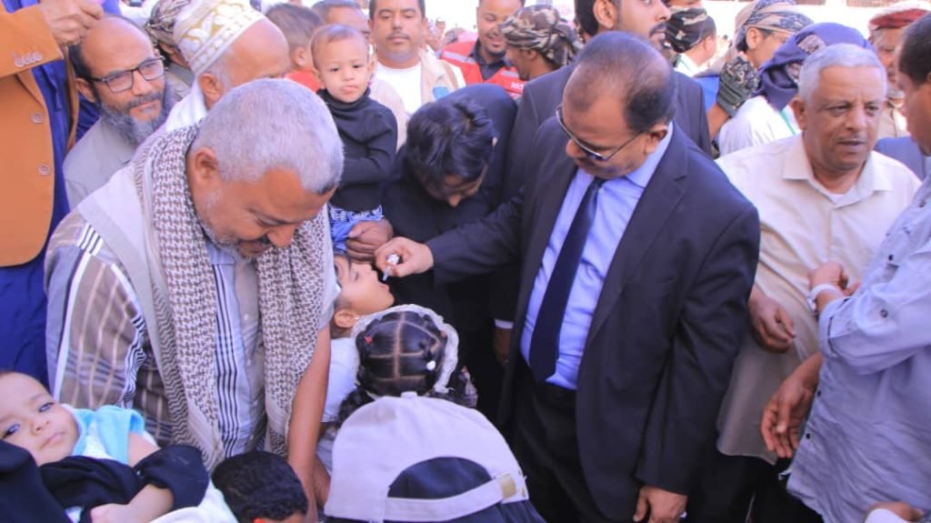 تدشين حملة التحصين ضد شلل الأطفال بوادي وصحراء حضرموت
