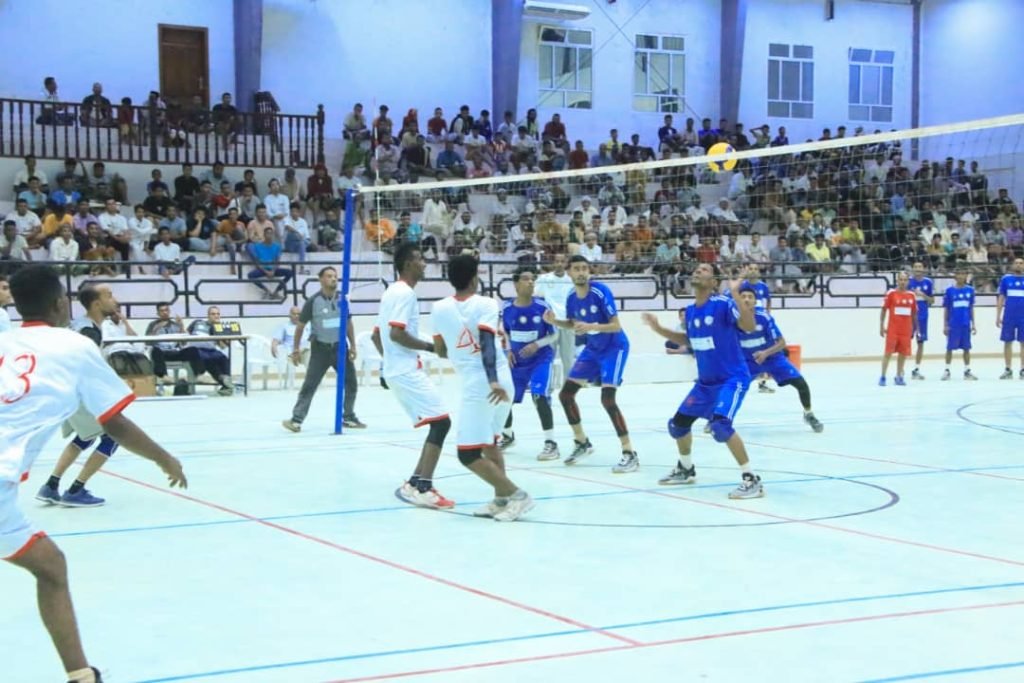 وحدة تريم يهزم سيئون في أفتتاح البطولة الرمضانية للكرة الطائرة
