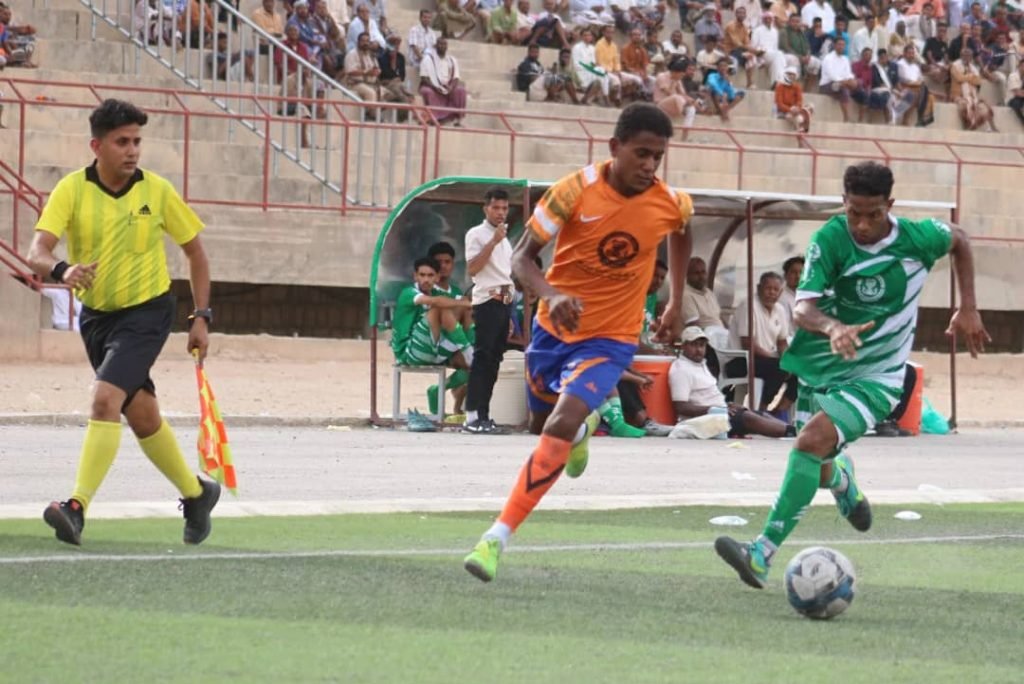 تعادل السلام والمكلا في إفتتاحية ذهاب مباريات دور ال 16 من بطولة كأس حضرموت الثامنة