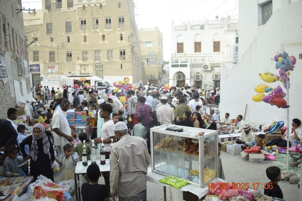 في ليلة التاسع عشر من رمضان رباط العلم الشريف ومسجد الرياض ينفردان بختايم مدينة سيئون