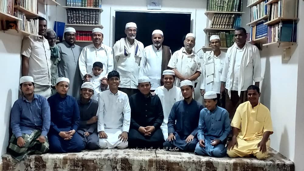 بمناسبة ذكرى المولد النبوي الشريف احتفالية بمكتبة الشيخ سالم بن زين بمنطقة مدودة مديرية سيئون