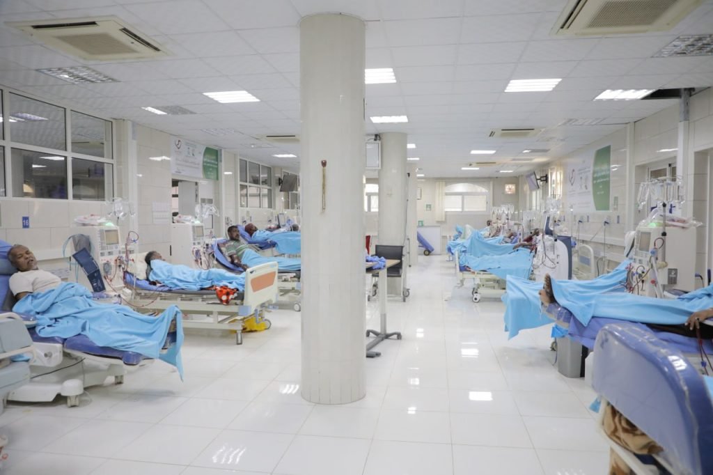 863 مستفيد من خدمات مركز فاطمة بابطين الطبي بسيئون