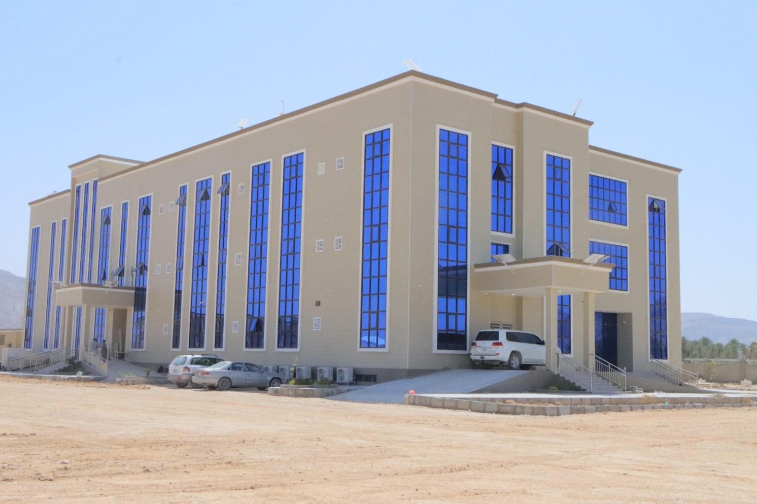 %95 نسبة الإنجاز بمستشفى المدينة الخيري بمنطقة تريس بمديرية سيئون