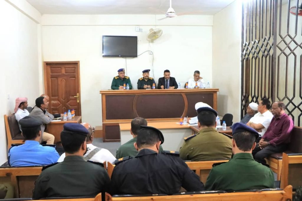 لقاء قضائي أمني موسّع بسيئون لتعزيز التنسيق المشترك وتسريع البت في القضايا