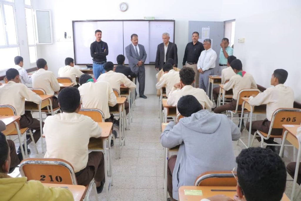 انطلاق امتحانات الفصل الأول لأكثر من 145 ألف طالب وطالبة بوادي حضرموت
