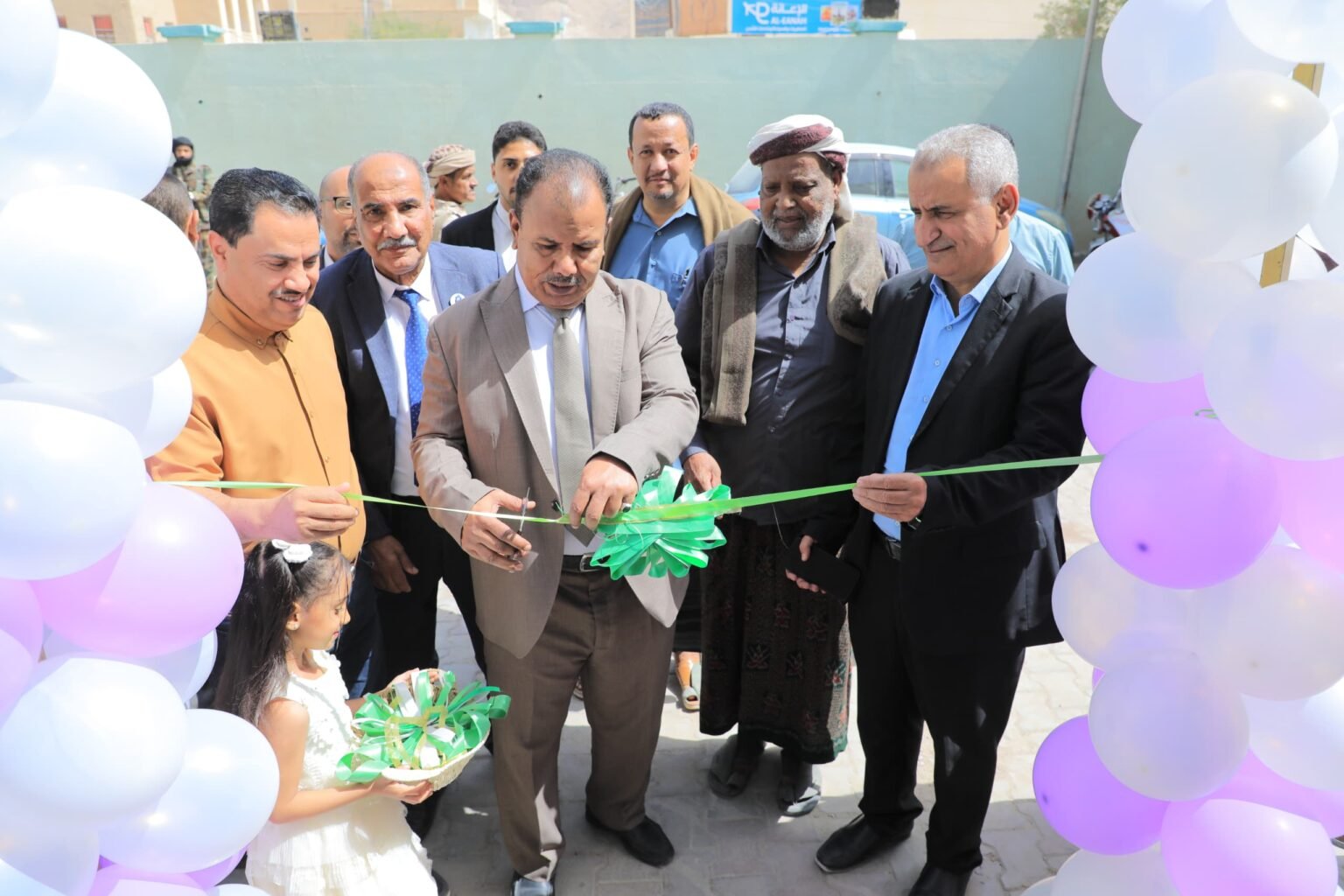 تدشين العمل بمختبر الأنسجة النموذجي بمركز الأورام بوادي حضرموت