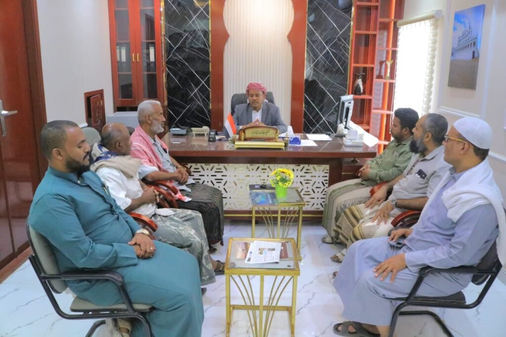 لقاء بمدينة سيئون يبحث الصعوبات التي تواجه جمعيات ومراكز ومدارس ذوي الإعاقة بالمديرية