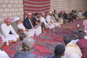 وكيل وادي حضرموت يحضر مأدبة الإفطار الرمضانية التي أقامها مدير عام مديرية سيئون بمنطقة تاربة