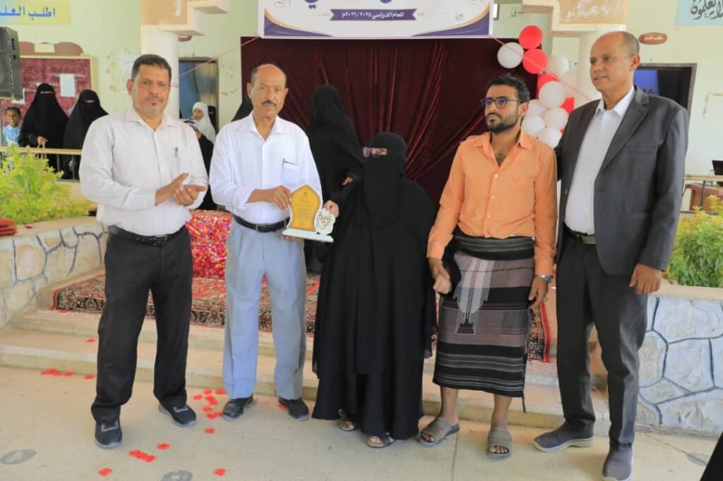 الوكيل باربّاع يطّلع على سير تنفيذ مشروع مدرسة فاطمة للبنات بتاربة ويشهد حفل اختتام العام الدراسي