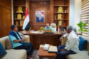 عضو مجلس القيادة محافظ حضرموت يطلع على أوضاع مديرية القطن ويؤكد دعم جهود التنمية وتحسين الخدمات