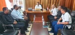 مدير عام القطن يبحث مع مراكز الصادرات تعزيز صادرات البصل والتمور والعسل بوادي حضرموت