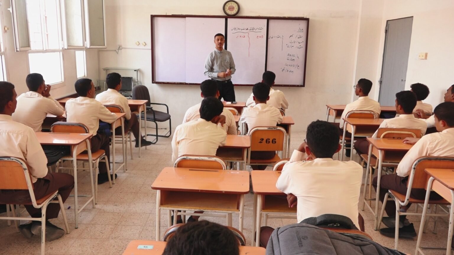 بدء العام الدراسي الجديد في مدارس وادي حضرموت بمشاركة أكثر من 145 ألف طالب وطالبة