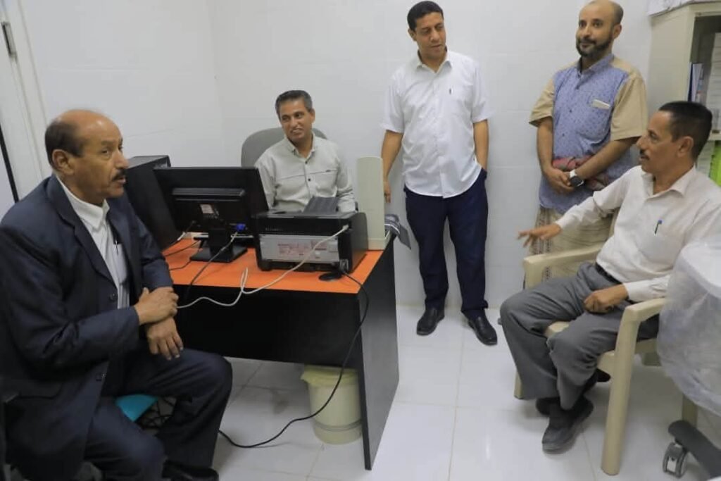 افتتاح عيادة أمراض القلب بهيئة مستشفى سيئون العام لتعزيز الخدمات الطبية التخصصية