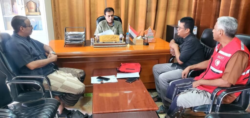 مناقشة مشروع استبدال أنابيب «الإسبستوس» في الخطوط الرئيسية لشبكة المياه بالقطن