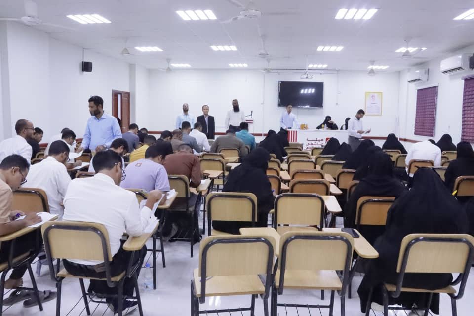 44 كادرًا صحيًا يتنافسون على 20 مقعدًا بدبلوم الطوارئ التوليدية والوليدية بسيئون